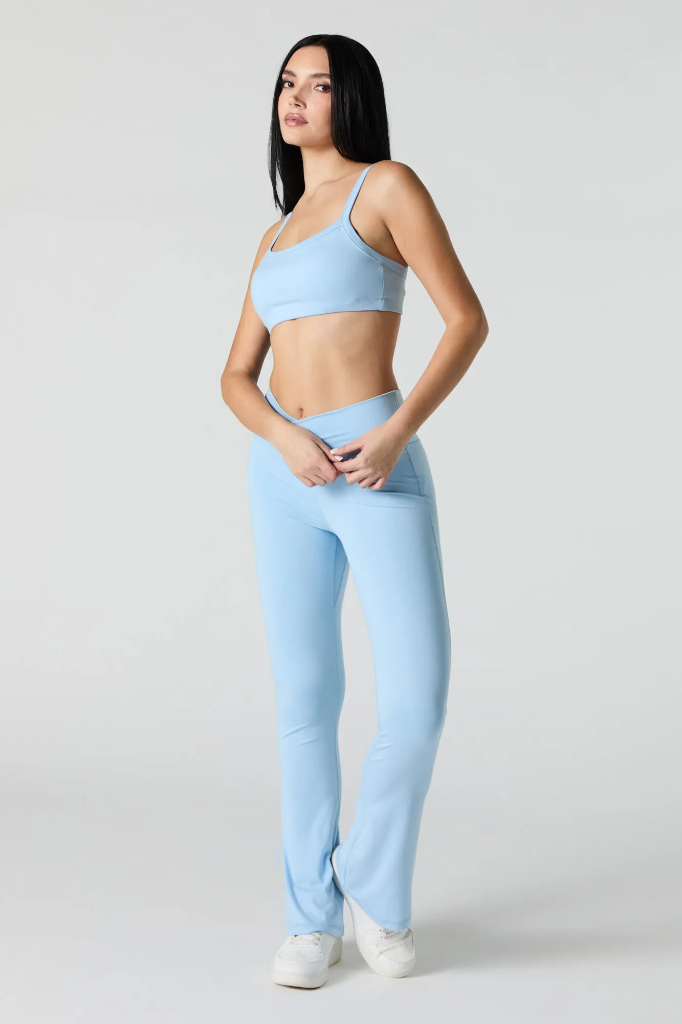 Active Crossover Waist Flare Legging