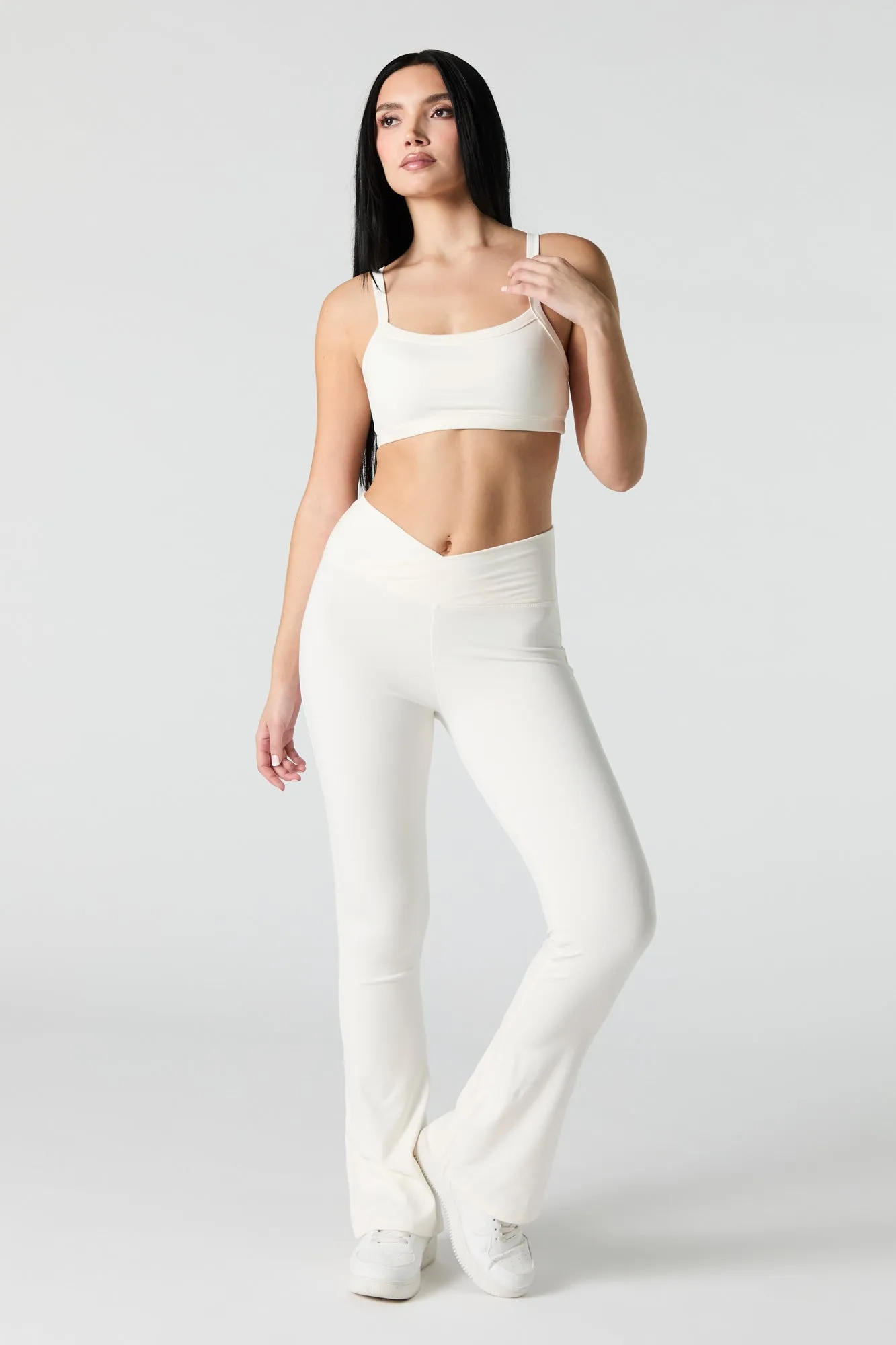 Active Crossover Waist Flare Legging