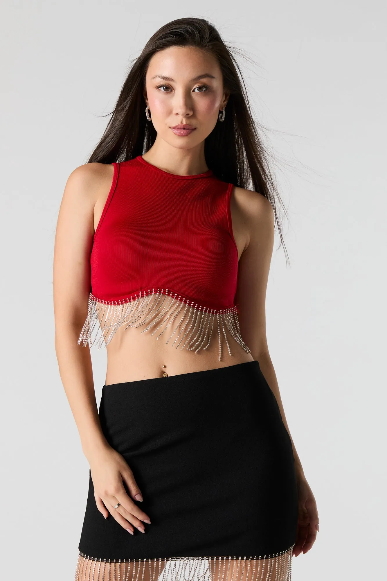 Camisole côtelée écourtée avec franges et pierres du Rhin