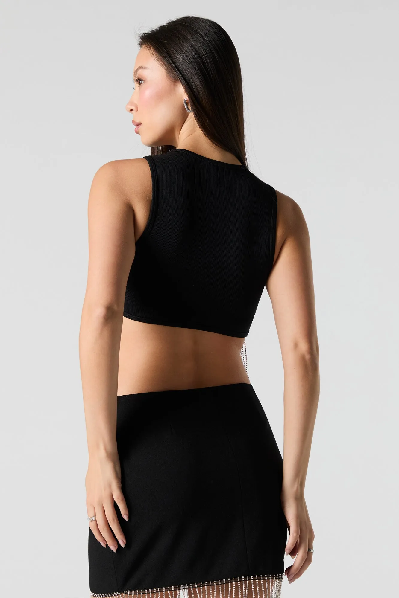 Camisole côtelée écourtée avec franges et pierres du Rhin