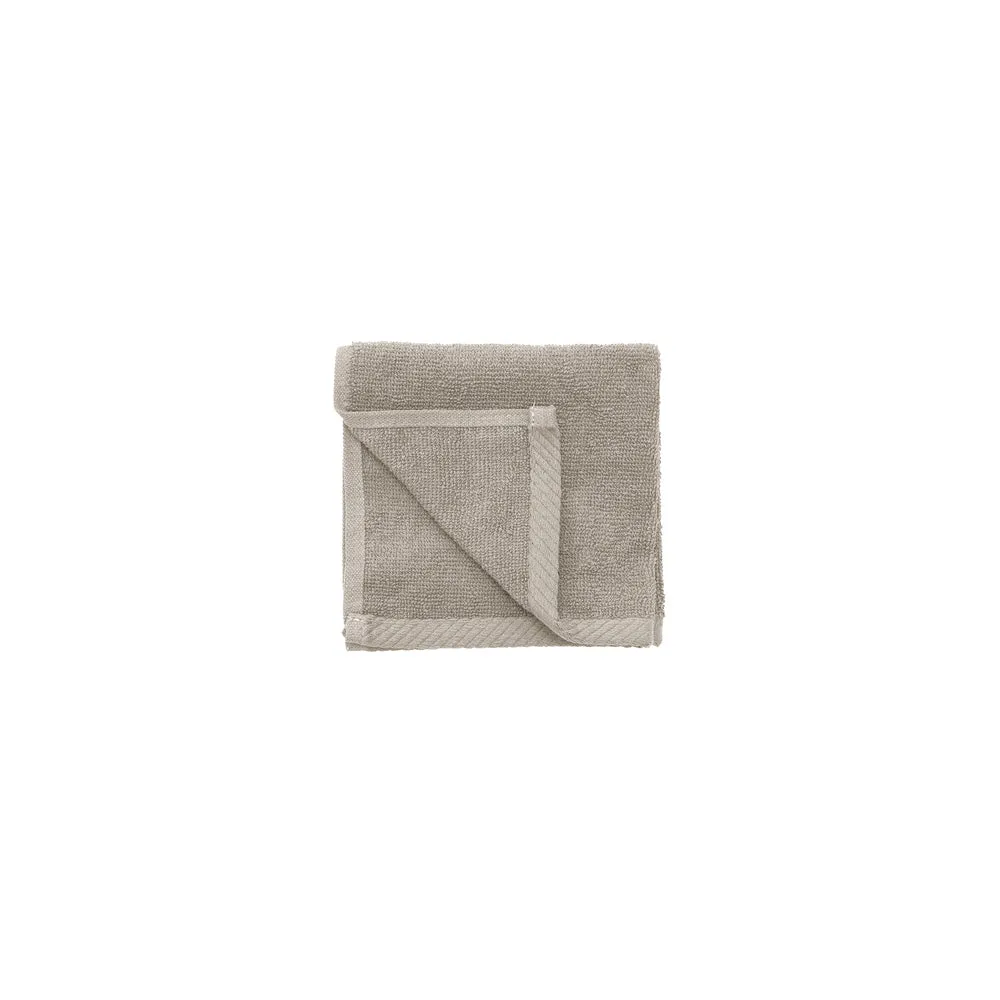 Chateau Face Washer (Commercial Range)