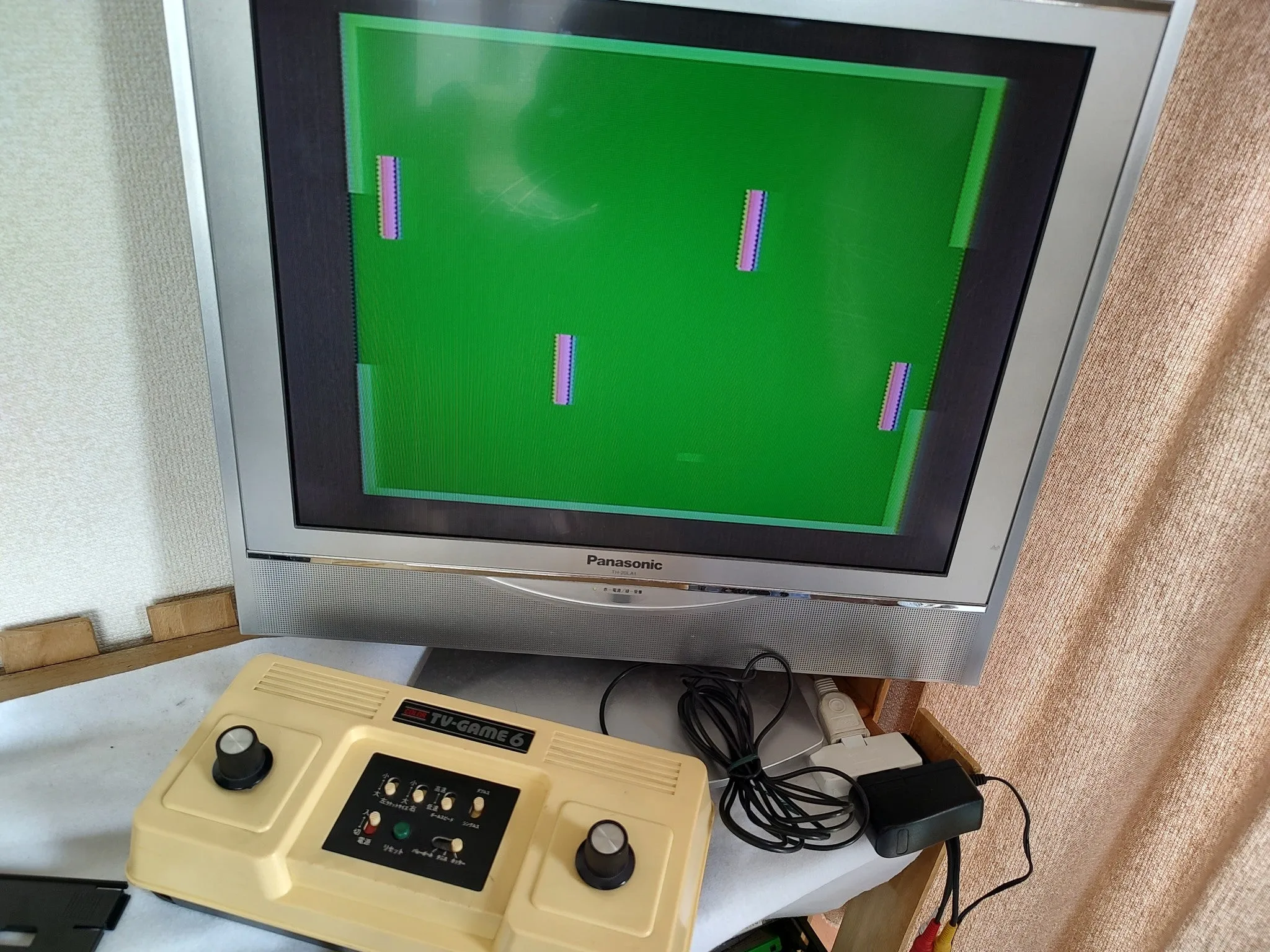 Defective Nintendo TV GAME 6 (CTG-6S) console system, Working -g0319-6