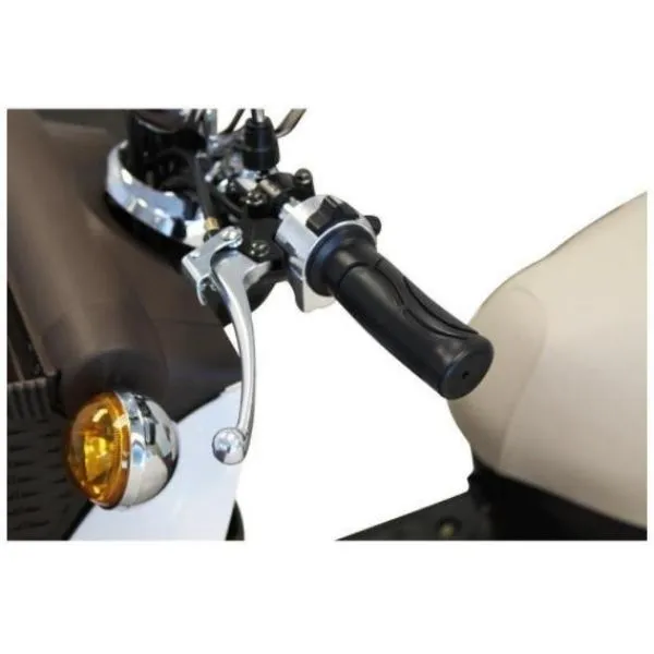 E-Wheels EW-11 Euro 3-Wheel Scooter