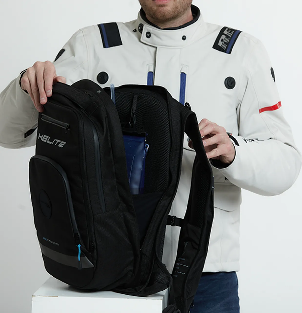 Helite H-MOOV Airbag Backpack (Mechanical Trigger) Current lead time 4  weeks