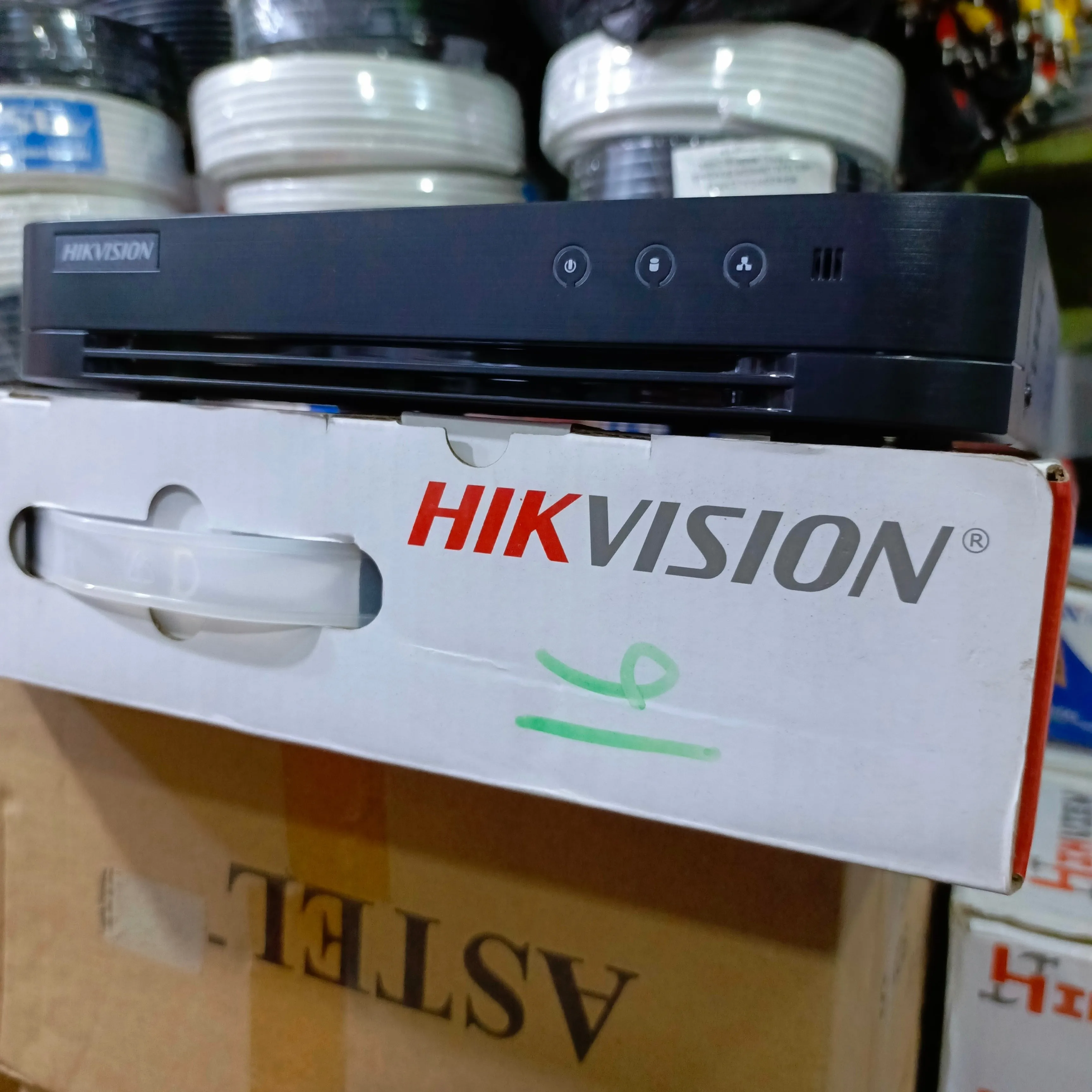 HIKVISION 16-Channel 2-Way Audio 7200-Series 5MP 6-in-1 High Definition DVR (Supports IP, XVI, AHD, CVI, CVBS, TVI cameras) - Brand New