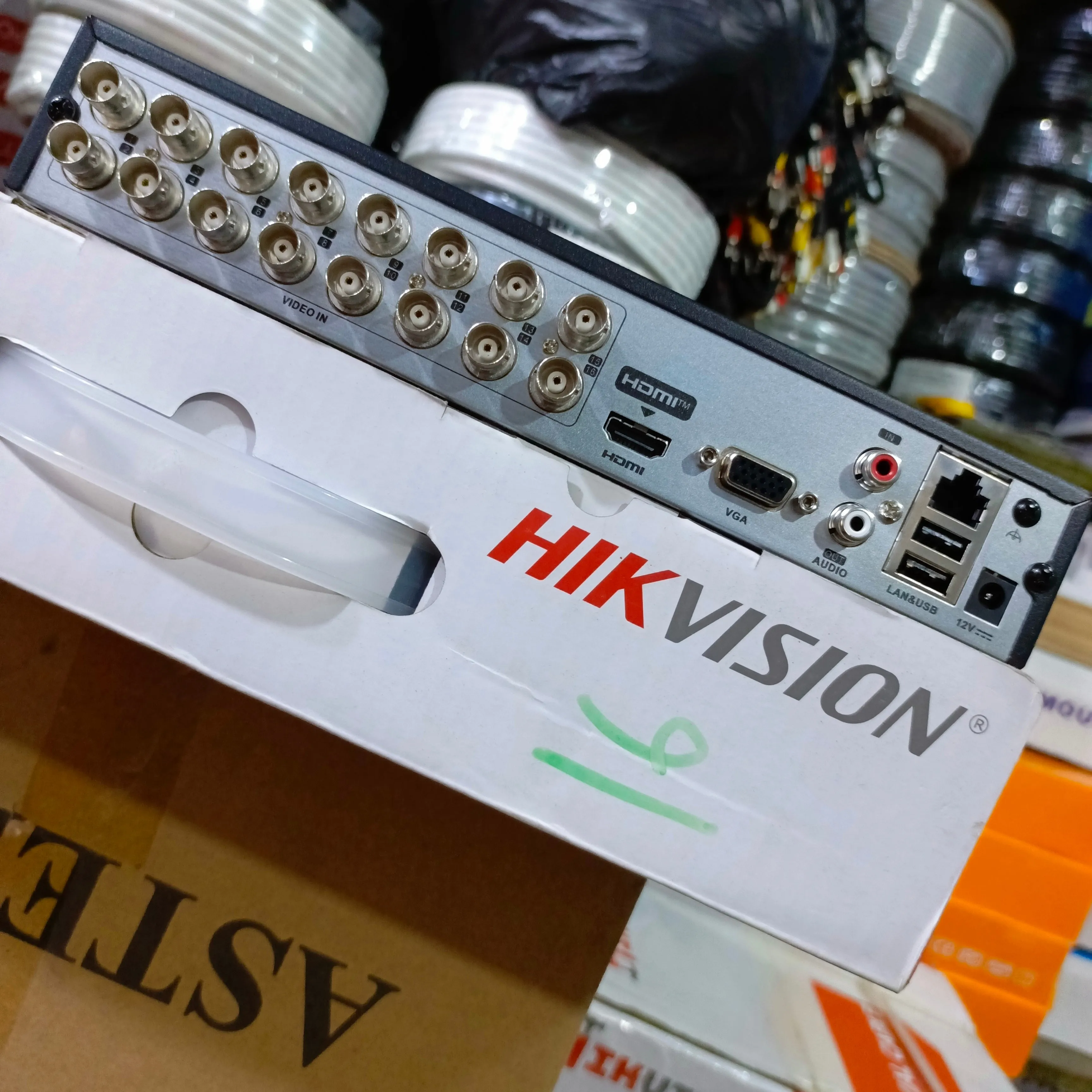 HIKVISION 16-Channel 2-Way Audio 7200-Series 5MP 6-in-1 High Definition DVR (Supports IP, XVI, AHD, CVI, CVBS, TVI cameras) - Brand New