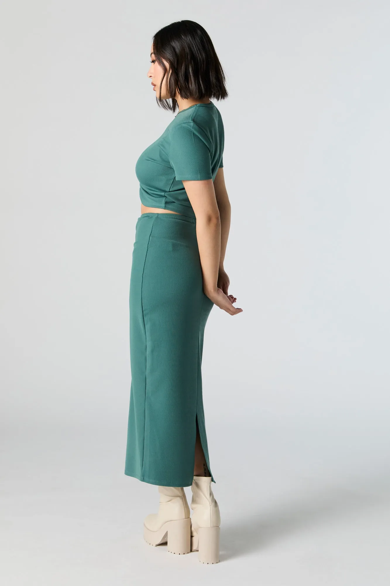Jupe midi à taille haute cintrée