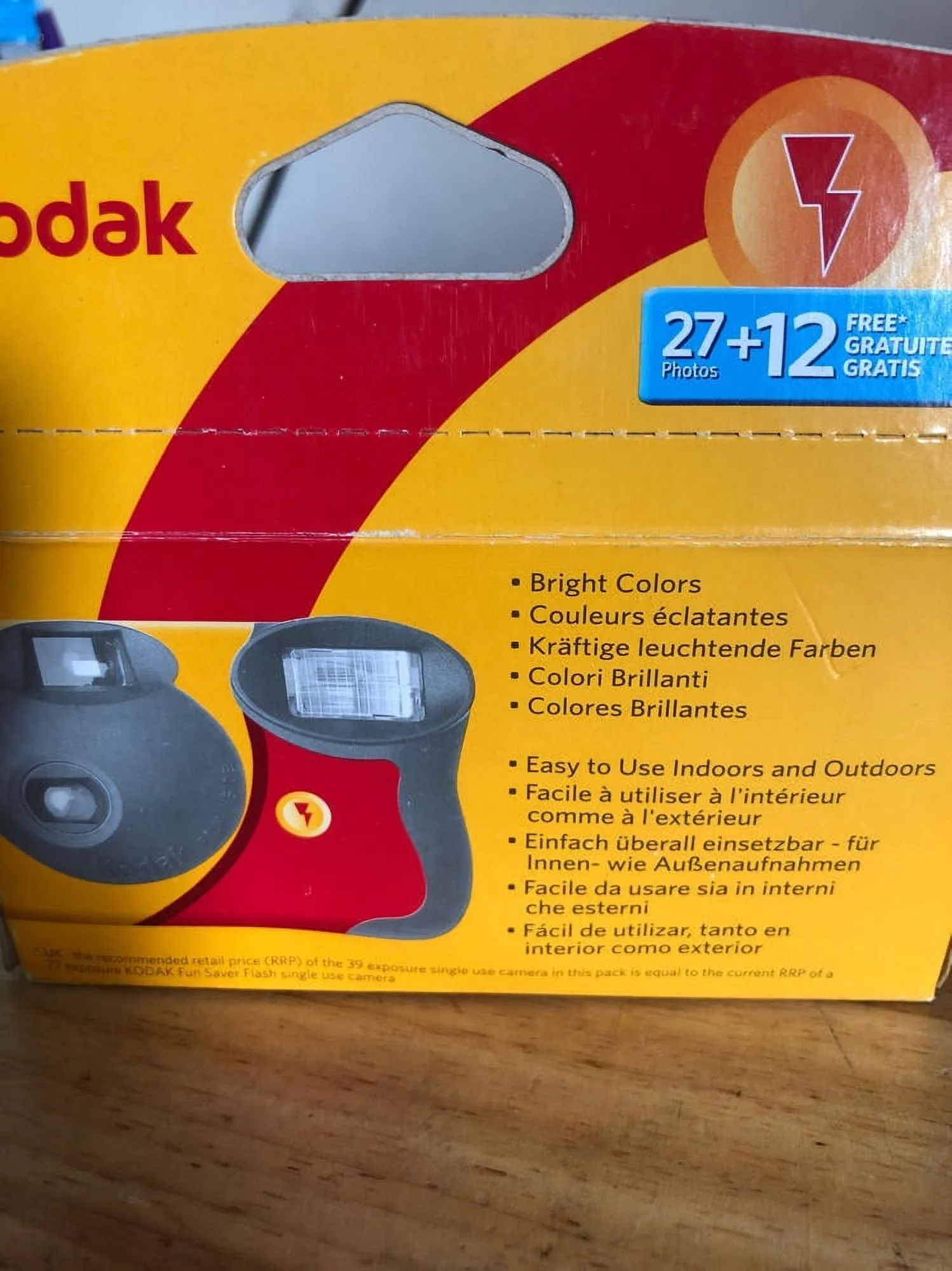 kodak 3920949 Fun Saver Single Use Camera with Flash (Yellow/Red)