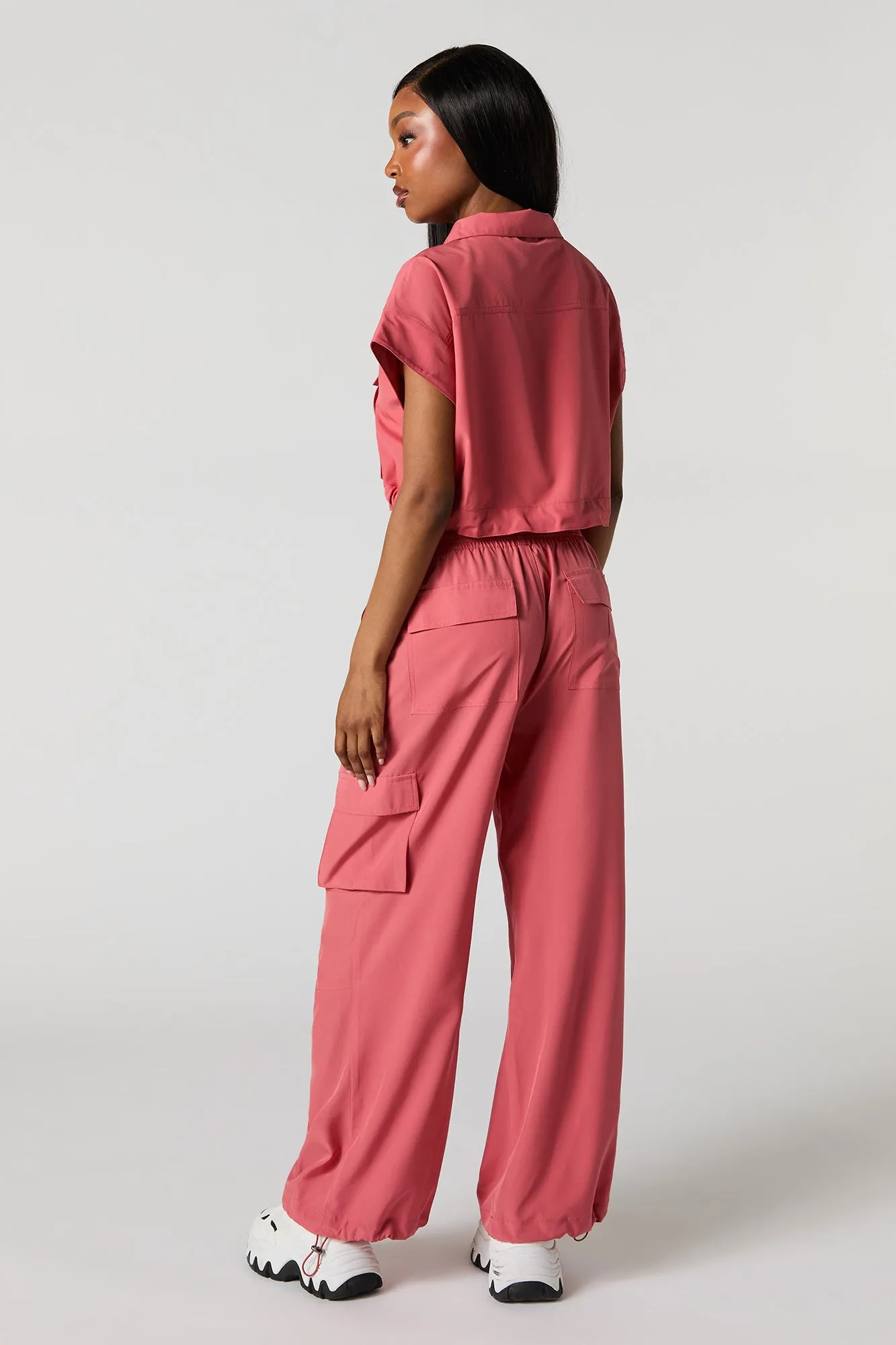 Pantalon cargo à jambe droite avec ourlet à barillet