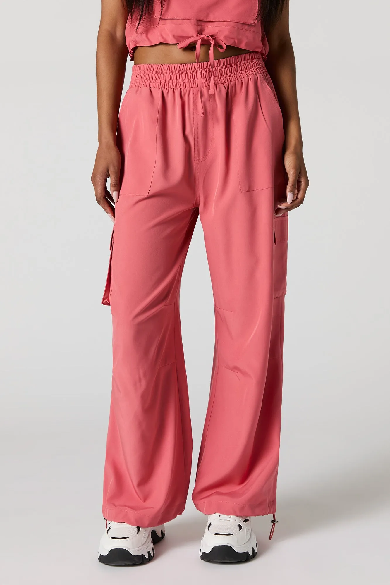 Pantalon cargo à jambe droite avec ourlet à barillet