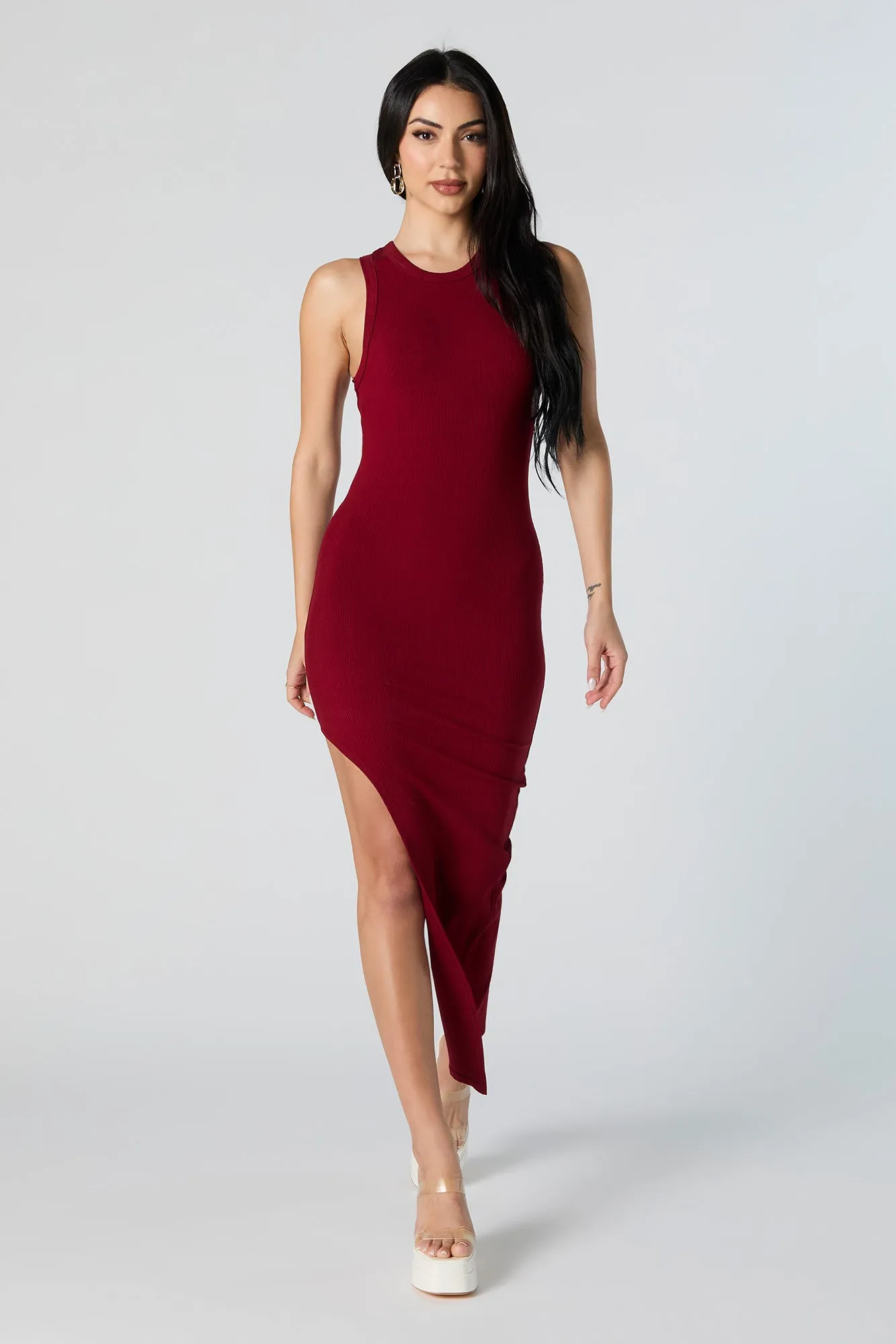 Robe midi asymétrique côtelée